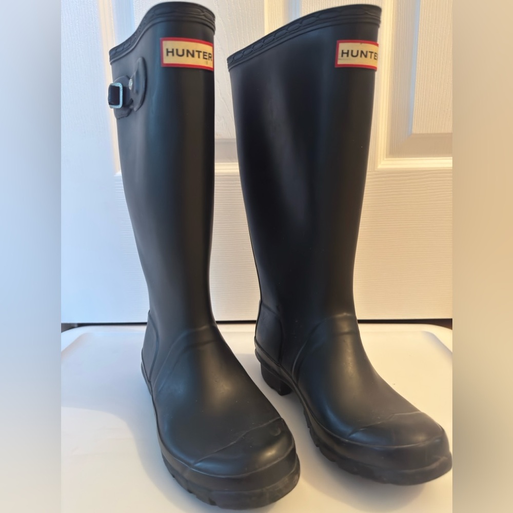 Hunter Women's Black Tall Rain Boots